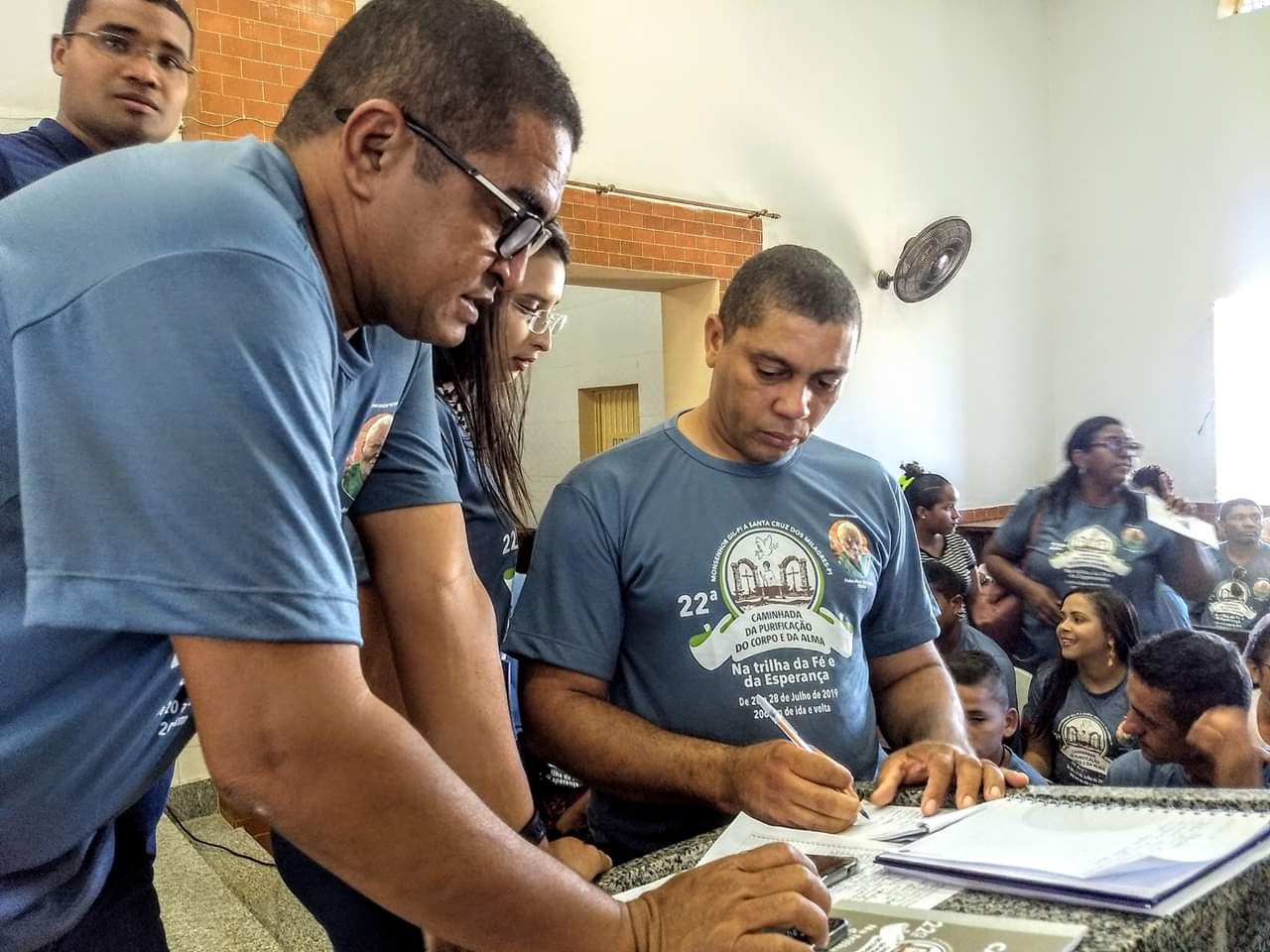 Uma tradição de fé em Santa Cruz dos Milagres que se mantém há 22 anos  - Imagem 25