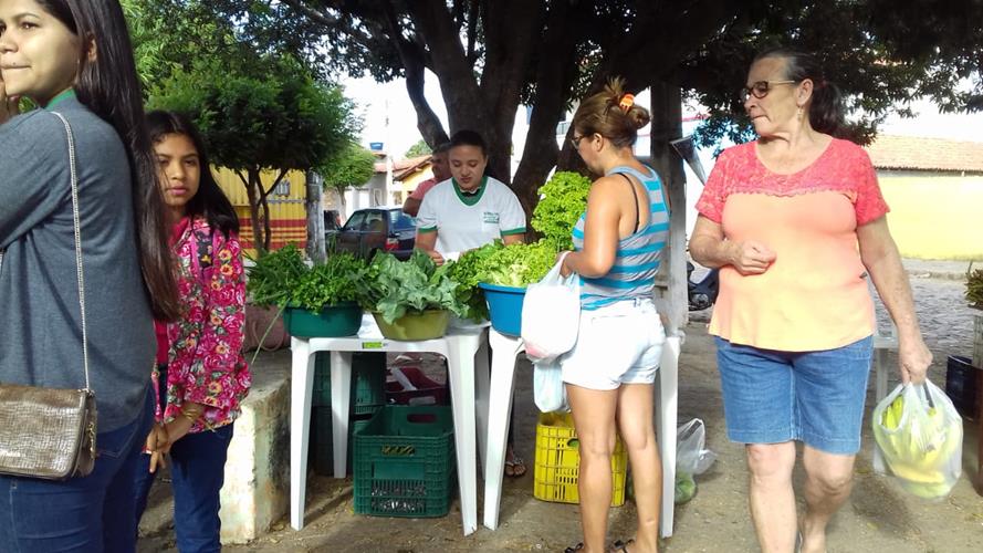 Público prestigia comprando produtos na Feira Sabores e Saberes - Imagem 14