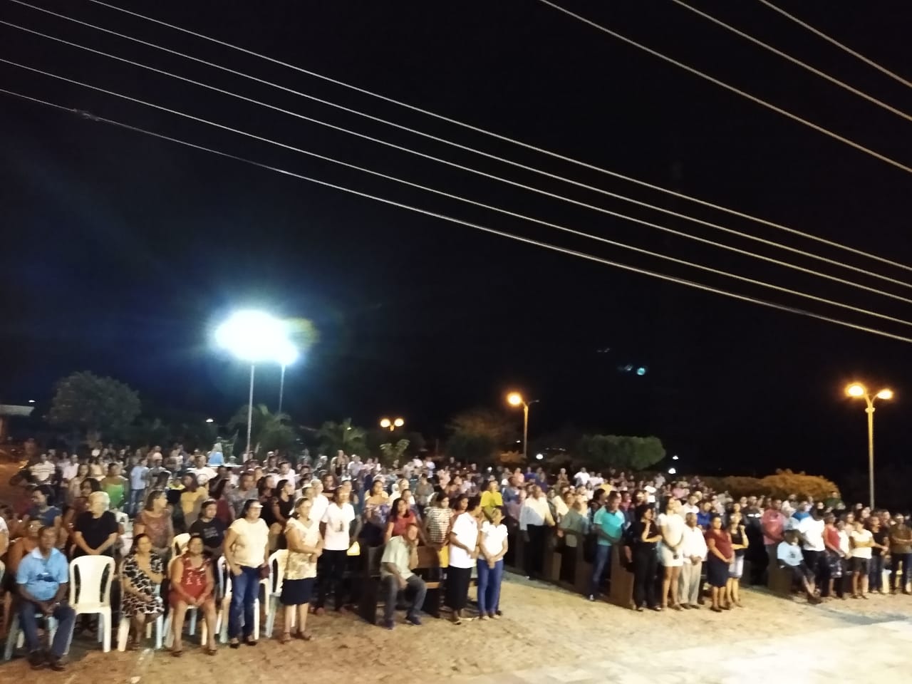 Fiéis participaram da segunda noite de novena a Santo Inácio de Loyola, na noite dessa terça-feira - Imagem 5