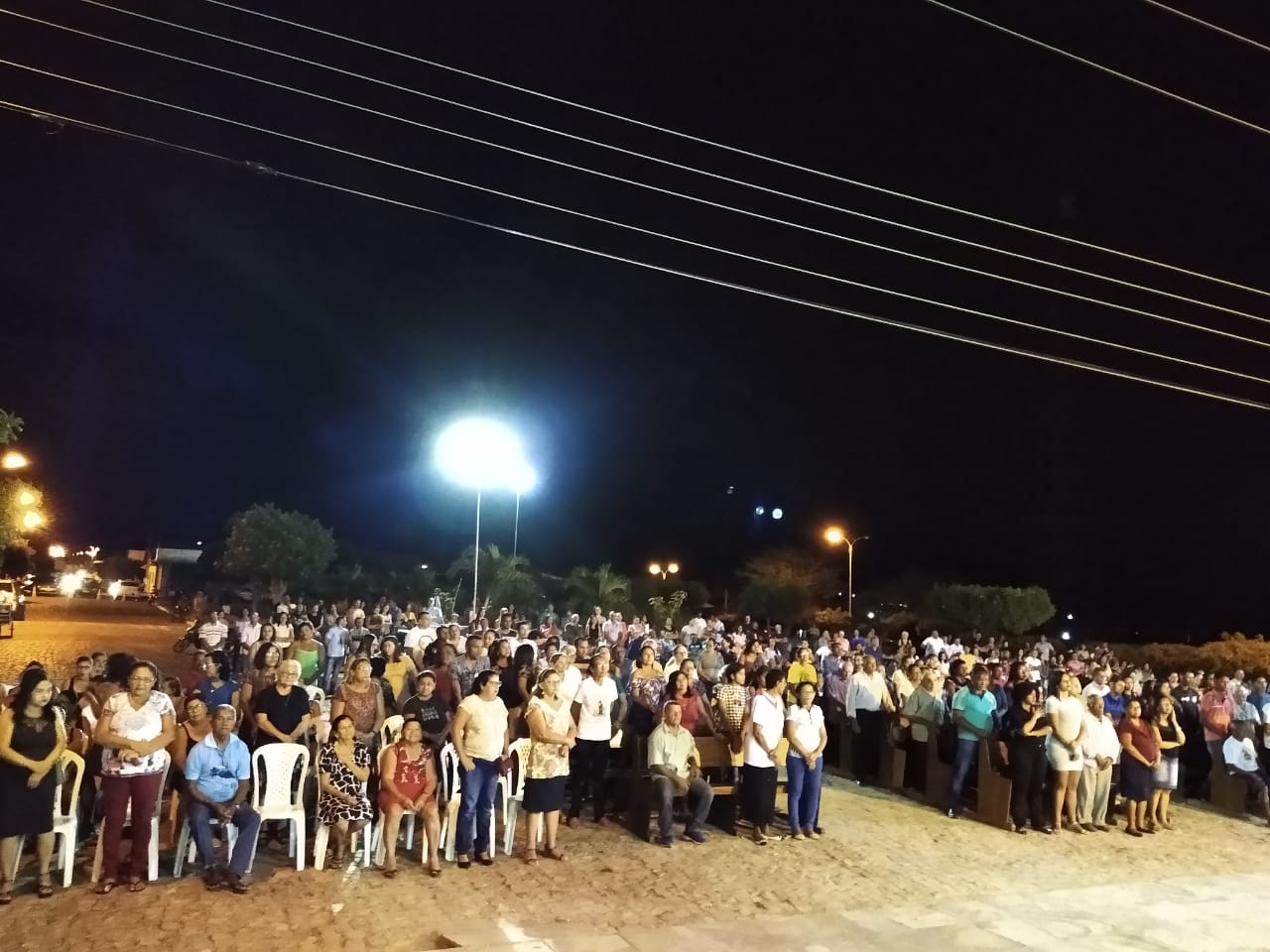 Fiéis participaram da segunda noite de novena a Santo Inácio de Loyola, na noite dessa terça-feira - Imagem 10