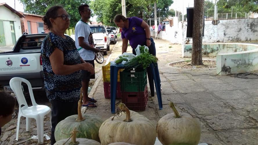 Público prestigia comprando produtos na Feira Sabores e Saberes - Imagem 3