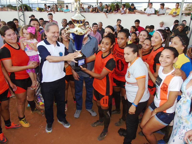 Final da Copa Batom terminou com goleada de 7 X 2 - Imagem 34