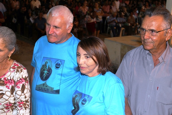 Fiéis lotam patamar da igreja na última noite de novena e missa a Santo Inácio de Loyola  - Imagem 33