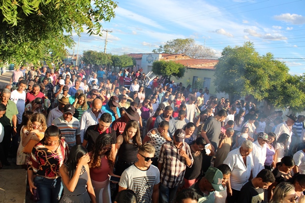 Milhares de fiéis participaram da missa solene a Santo Inácio de Loyola  - Imagem 7