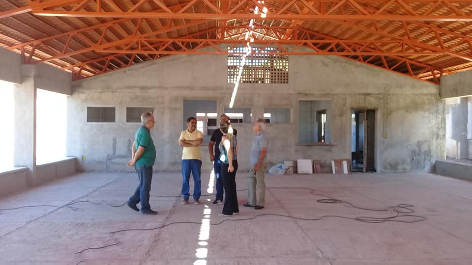 Prefeitura se prepara para entregar escola modelo - Imagem 3