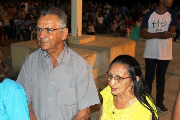 Fiéis lotam patamar da igreja na última noite de novena e missa a Santo Inácio de Loyola  - Imagem 32