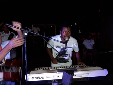 Último dia do S.J do bairro Codó surpreendeu a todos com as grandes atrações - Confira os vídeos! - Imagem 12