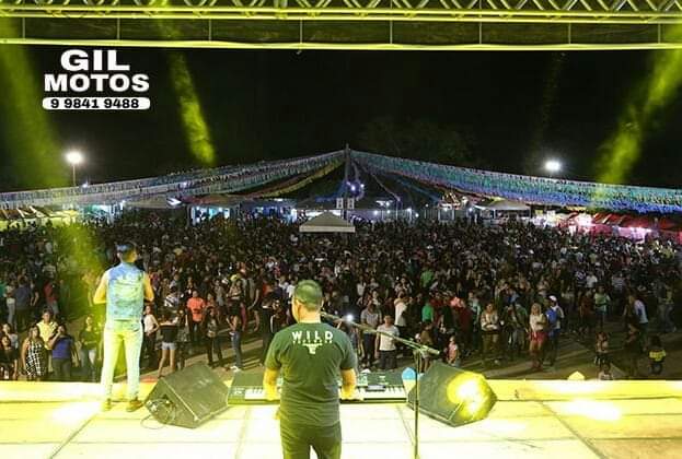 Uma cidade de luto, cala-se uma voz - Imagem 15