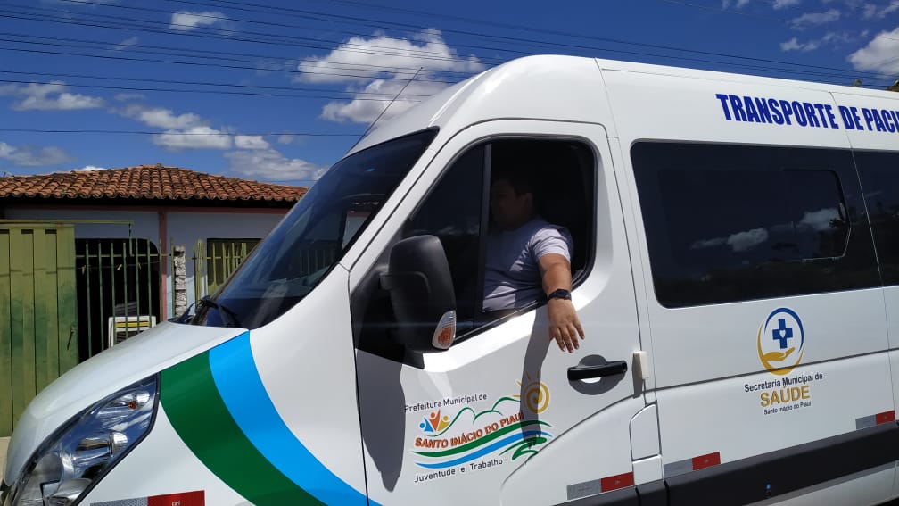 Prefeitura de Santo Inácio recebe Van para a secretaria de saúde   - Imagem 7