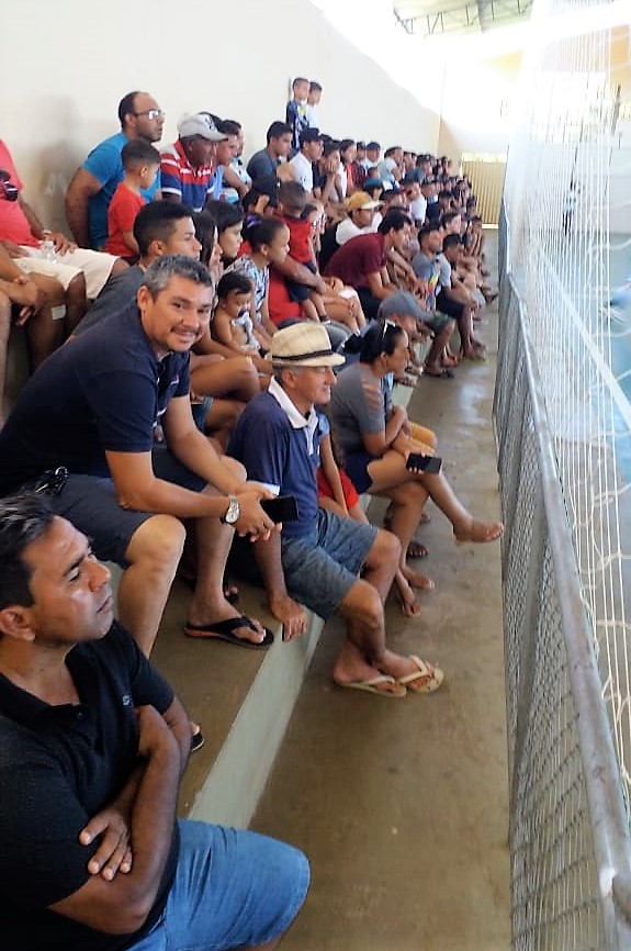 Seleção municipal de futsal vence de virada e se classifica para as quartas de final - Imagem 5