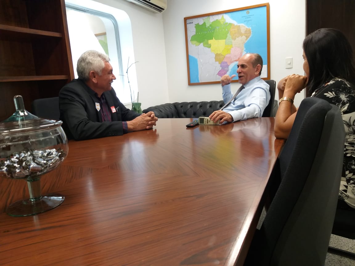 Prefeito Manoel Lázaro participa de audiências nos gabinetes parlamentares em Brasília   - Imagem 2