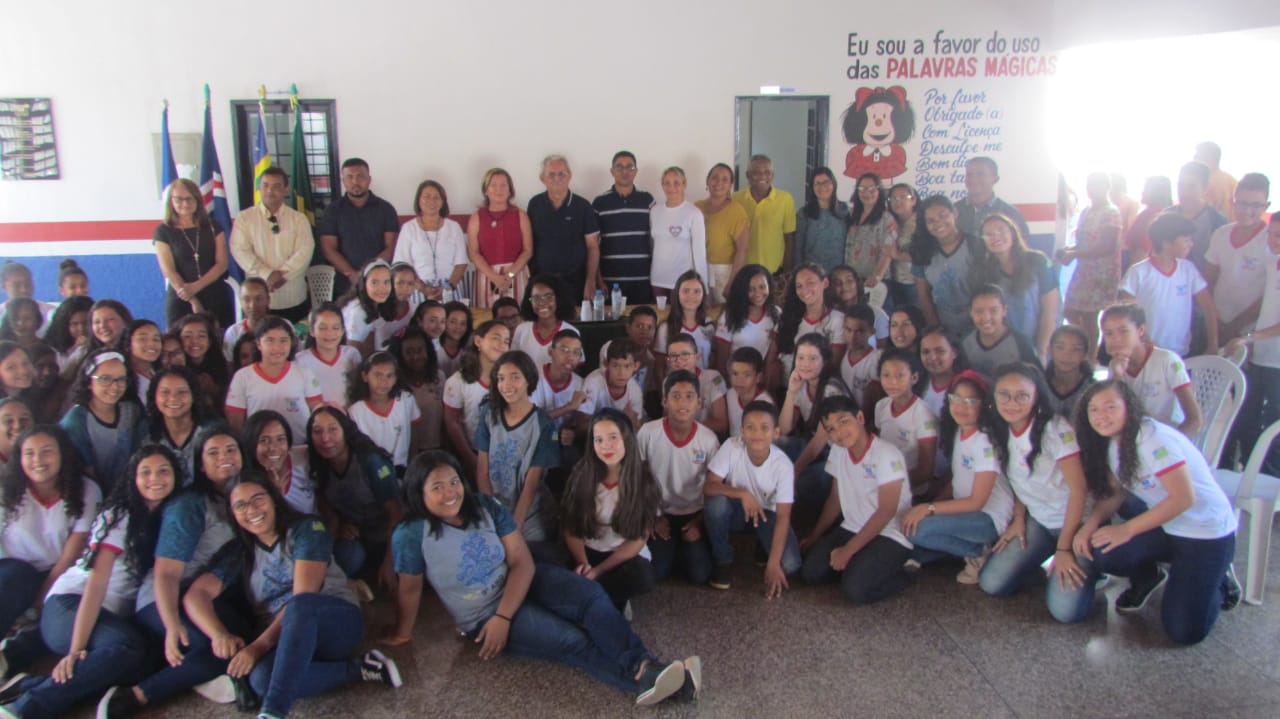 Mais uma comunidade que recebe sua escola reformada - Imagem 3