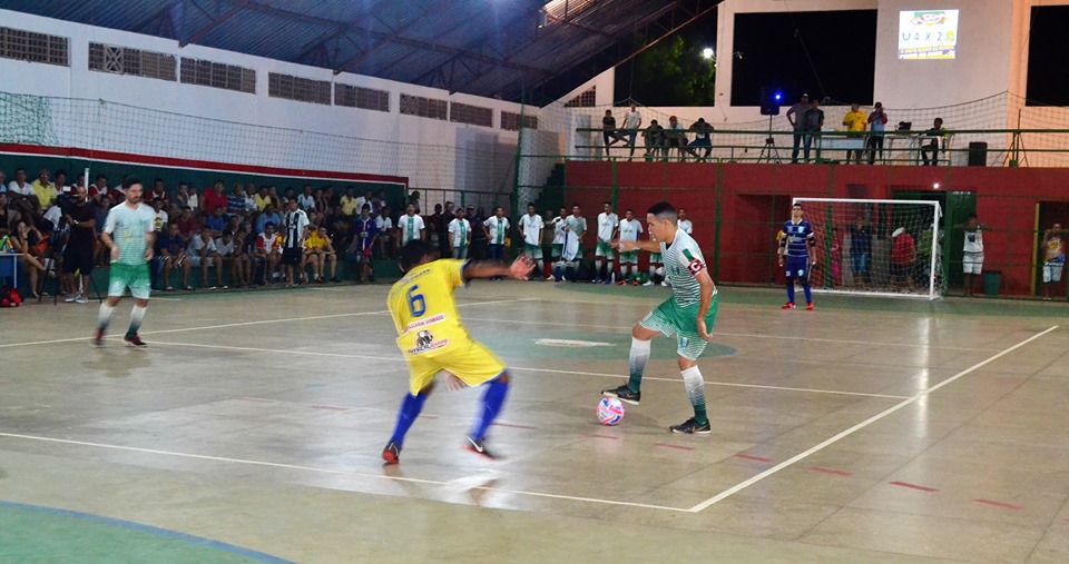 Prefeito Genival Bezerra prestigia a classificação da seleção municipal de futsal - Imagem 29