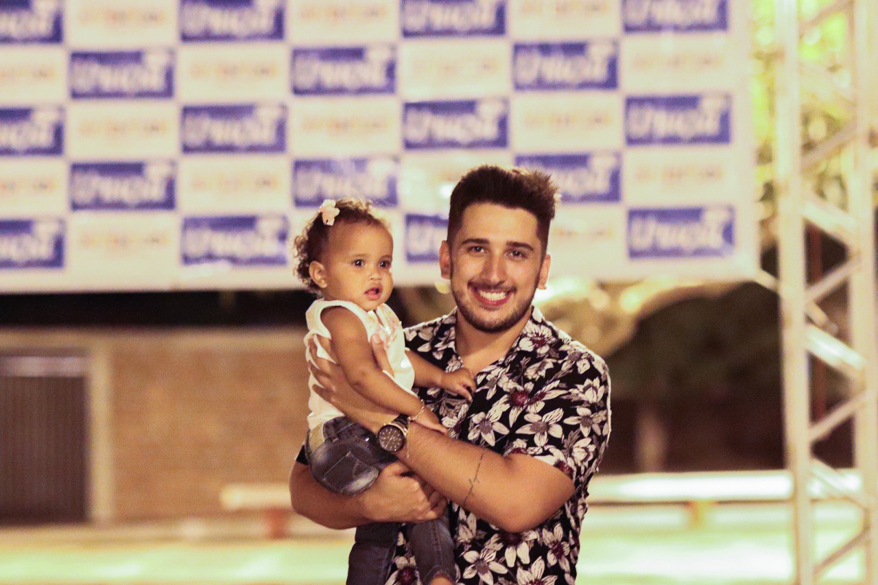 Projeto Cine Boa Praça exibe documentário de Tio Francisco em Uruçuí-Piauí  - Imagem 1