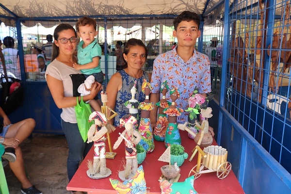 Município de N. S. dos Remédios realiza II Feira da Agricultura Familiar  - Imagem 23