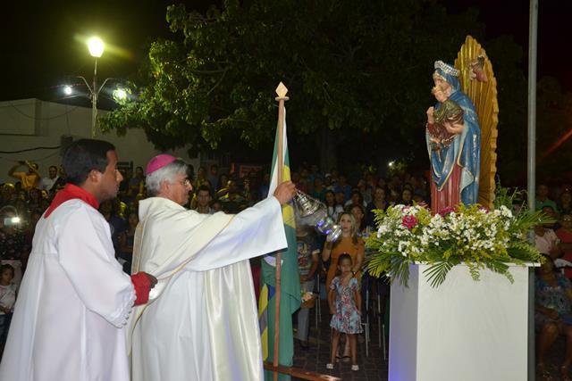 Dom Expedito Lopes realiza Celebração Histórica para receber o Padre Cláudio - Imagem 73