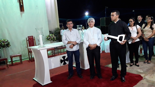 Dom Expedito Lopes realiza Celebração Histórica para receber o Padre Cláudio - Imagem 24