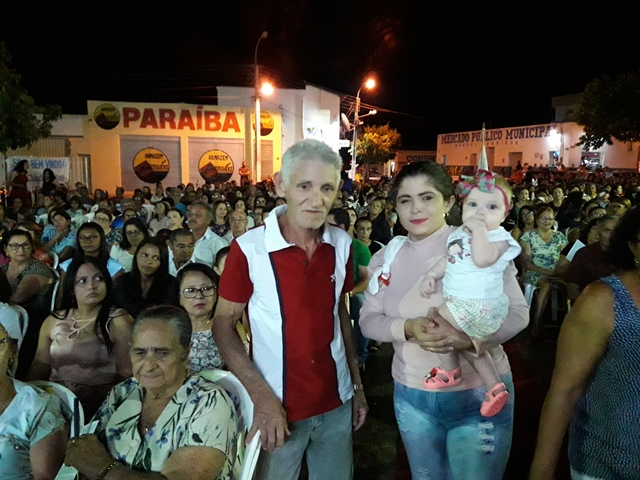 Dom Expedito Lopes realiza Celebração Histórica para receber o Padre Cláudio - Imagem 39