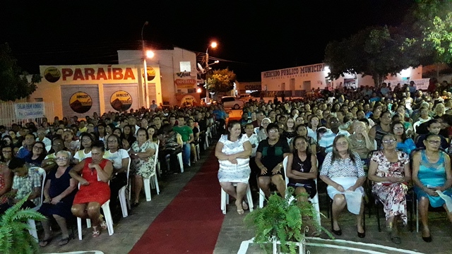 Dom Expedito Lopes realiza Celebração Histórica para receber o Padre Cláudio - Imagem 27