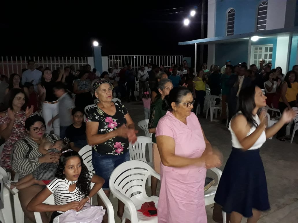 Noite de louvores encerra mês da Juventude Batista em Santo Inácio - Imagem 15