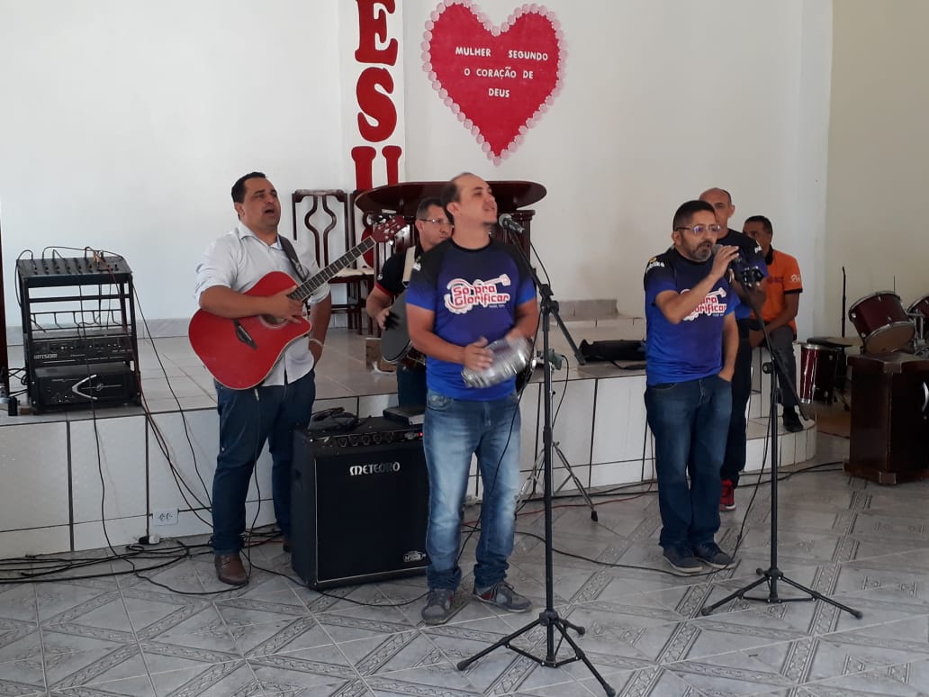 Noite de louvores encerra mês da Juventude Batista em Santo Inácio - Imagem 20