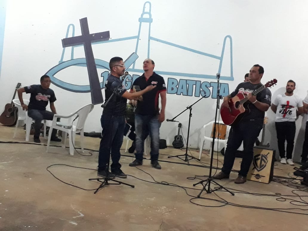 Noite de louvores encerra mês da Juventude Batista em Santo Inácio - Imagem 18