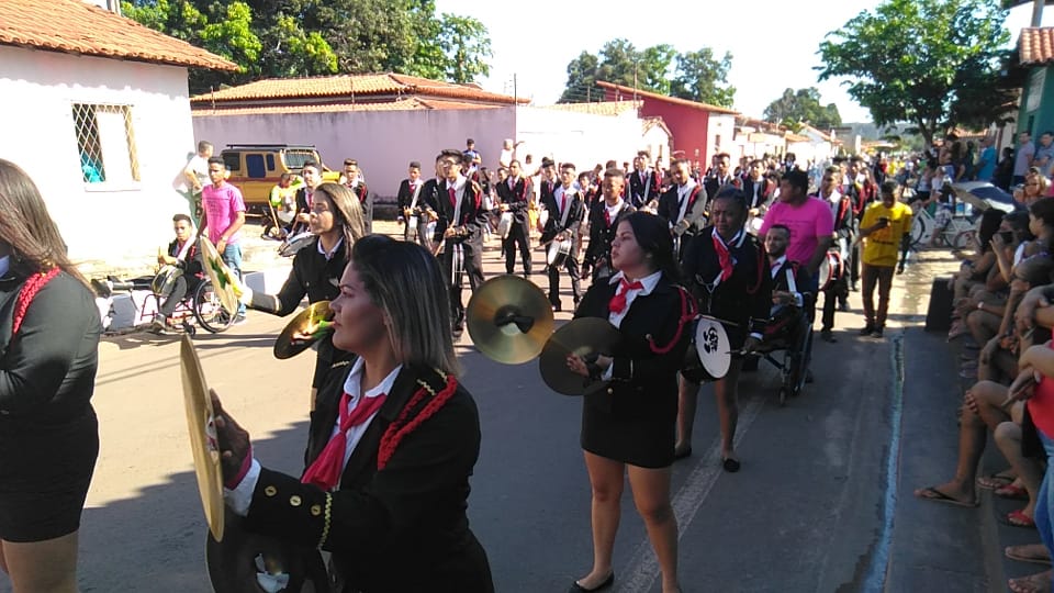 Secretaria de Educação traz para Desfile Cívico quinta feira, um show das bandas de música - Imagem 2