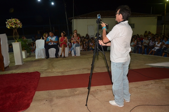 Multidão prestigia Missa Solene em Honra de Nossa Senhora do Perpétuo Socorro - Imagem 30