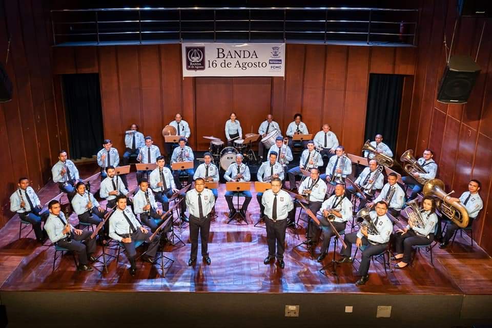 Secretaria de Educação traz para Desfile Cívico quinta feira, um show das bandas de música - Imagem 7