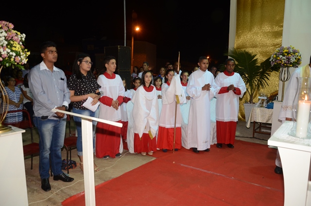 Multidão prestigia Missa Solene em Honra de Nossa Senhora do Perpétuo Socorro - Imagem 45