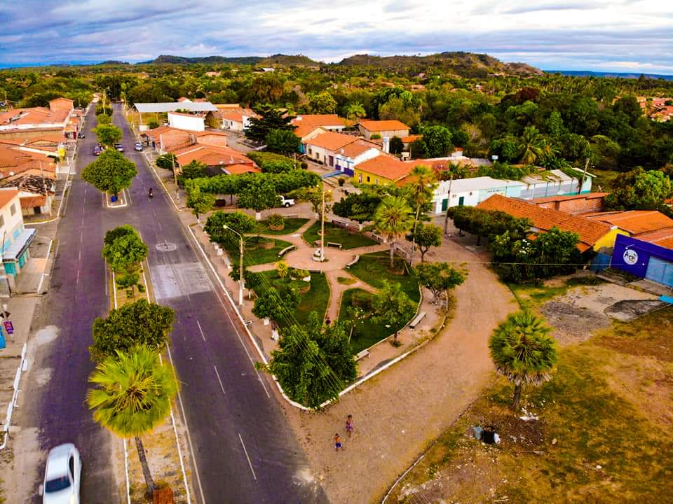 A cada passo, é momento de agradecer diz prefeito João Luiz 