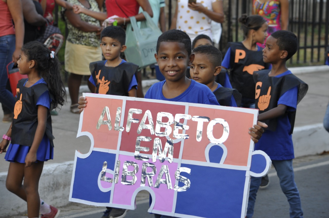 Não foi só um desfile e sim um chamamento para o respeito à Diversidade Cultural  - Imagem 9