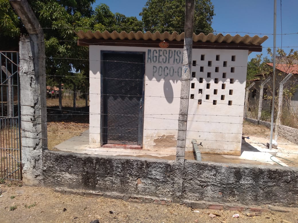 Prefeito João Luiz recebe documento da Agrespi sobre a problemática da água no município