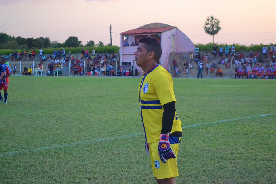 B. São José vence nos pênaltis e se consagra tricampeão do torneio de veteranos - Imagem 40
