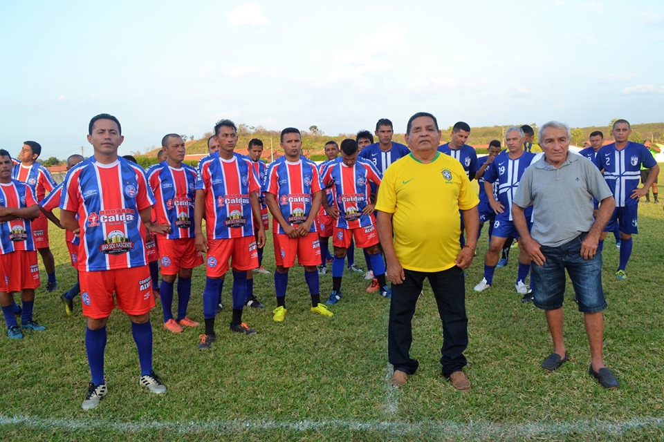B. São José vence nos pênaltis e se consagra tricampeão do torneio de veteranos - Imagem 33