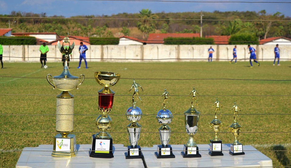 B. São José vence nos pênaltis e se consagra tricampeão do torneio de veteranos - Imagem 10
