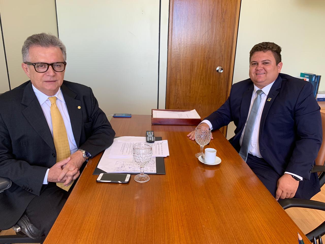 Prefeito Tairo busca recursos em Brasília para o município de Santo Inácio - Imagem 13