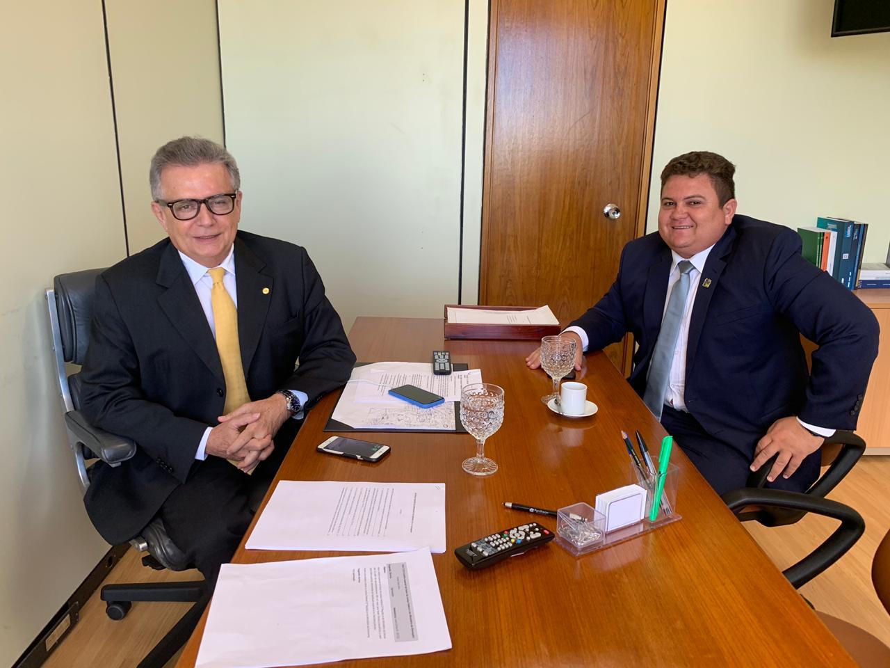 Prefeito Tairo busca recursos em Brasília para o município de Santo Inácio - Imagem 12