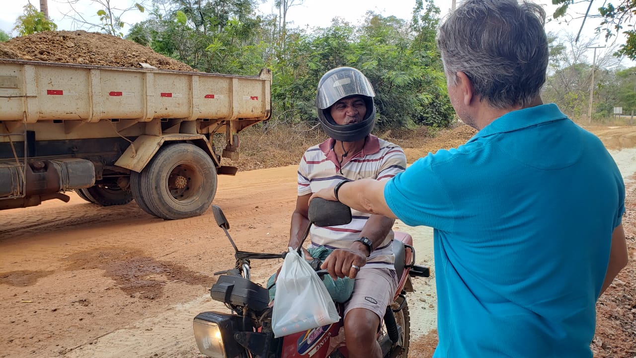 Prefeito João Luiz intensifica melhorias nas estradas do município - Imagem 4