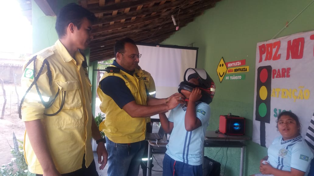 STRANS de Pedro II realiza palestra educativa para segurança no transito  - Imagem 10