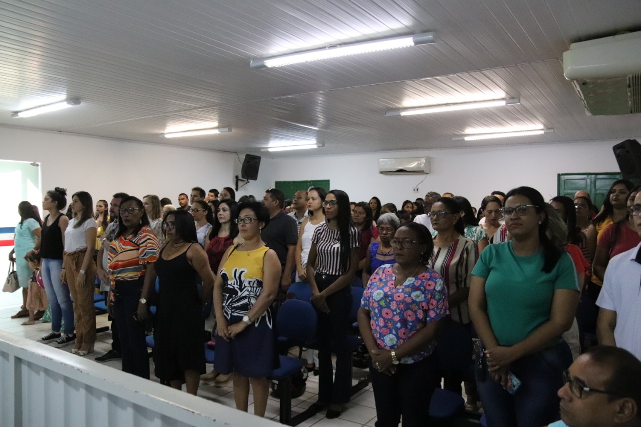 Prefeito Wagner Coelho realiza cerimônia de posse de servidores aprovados em concurso público  - Imagem 2