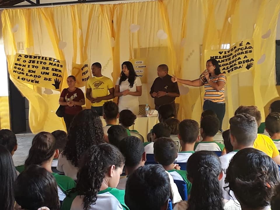Setembro amarelo é encerrado com palestra na educação municipal  - Imagem 11