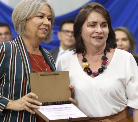 Com vida dedicada a Uruçuí, D. Espírito Santo recebe título de cidadania uruçuiense