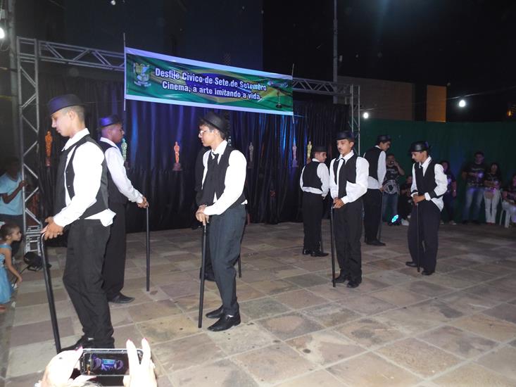 Cinema é tema de desfile cívico de 7 de setembro em Pedro II - Imagem 379
