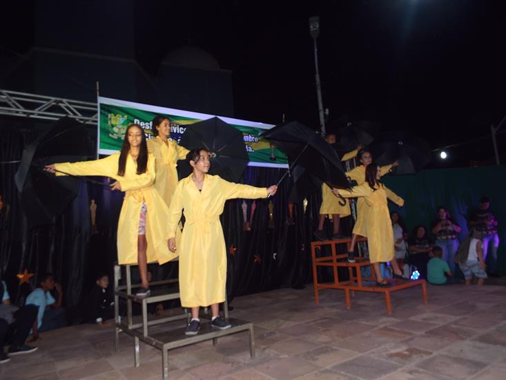 Cinema é tema de desfile cívico de 7 de setembro em Pedro II - Imagem 411