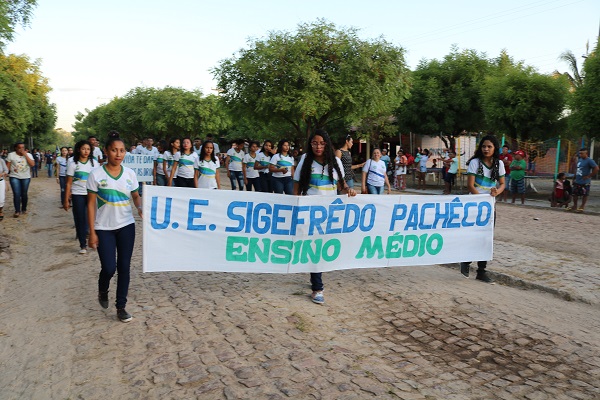 Escolas da zona rural participaram do desfile cívico de 7 de setembro - Imagem 9