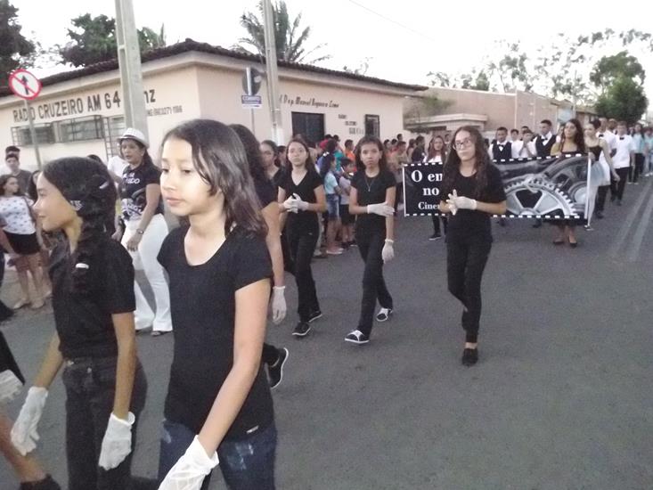 Cinema é tema de desfile cívico de 7 de setembro em Pedro II - Imagem 104