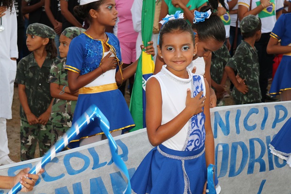 Escolas da zona rural participaram do desfile cívico de 7 de setembro - Imagem 34