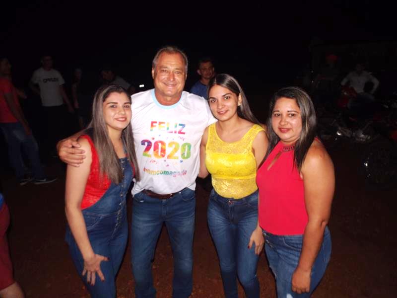 Milton Brandão: Réveillon no Kabana Resende marca a entrada do ano novo em clima de festa e confraternização  - Imagem 25