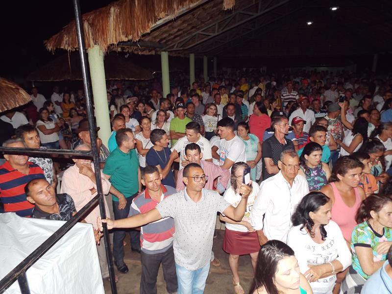 Milton Brandão: Réveillon no Kabana Resende marca a entrada do ano novo em clima de festa e confraternização  - Imagem 117